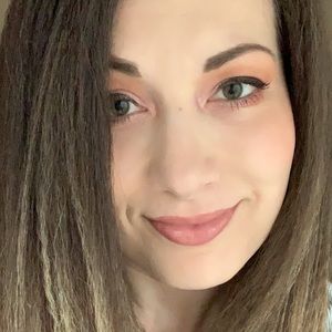 Meet your Posher, Brandi